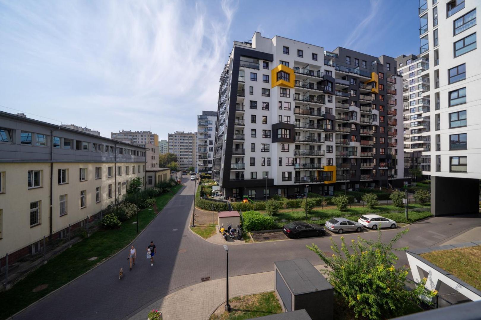 Skierniewicka Apt - Parking, Workspace, Balcony - By Rentujemy Warszawa Eksteriør bilde
