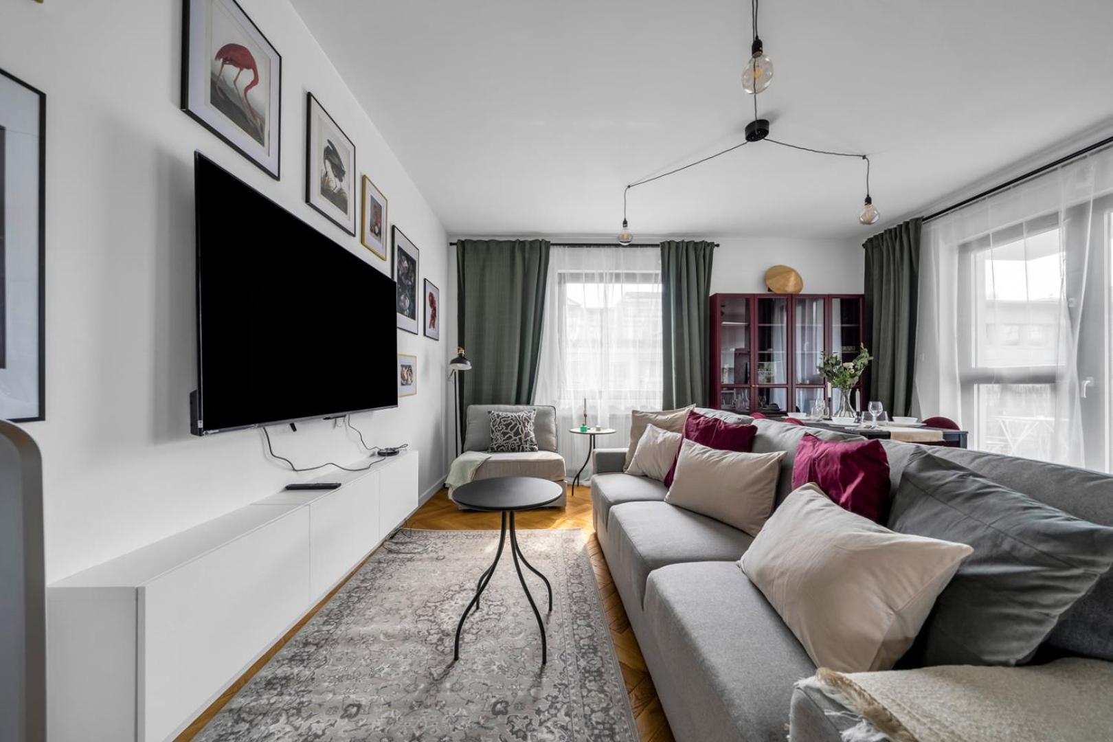 Skierniewicka Apt - Parking, Workspace, Balcony - By Rentujemy Warszawa Eksteriør bilde
