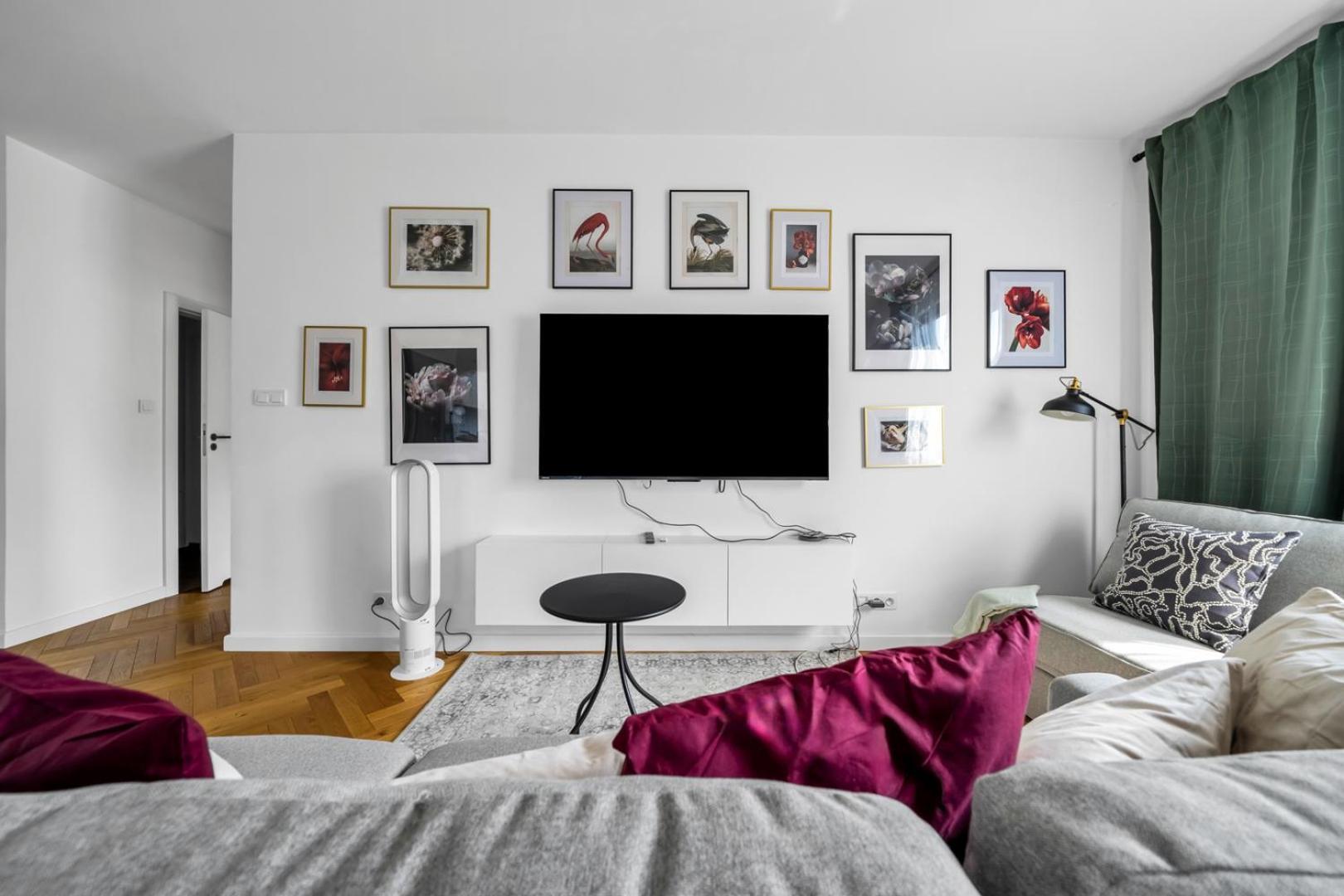 Skierniewicka Apt - Parking, Workspace, Balcony - By Rentujemy Warszawa Eksteriør bilde
